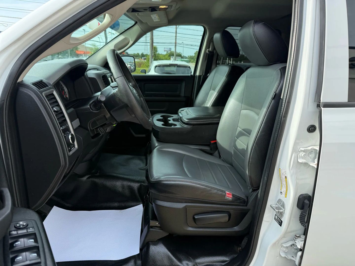 2021 Ram 1500 Classic Quad Cab - Image 17