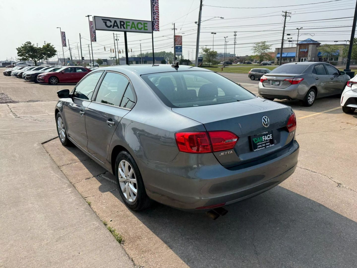 2013 Volkswagen Jetta - Image 8