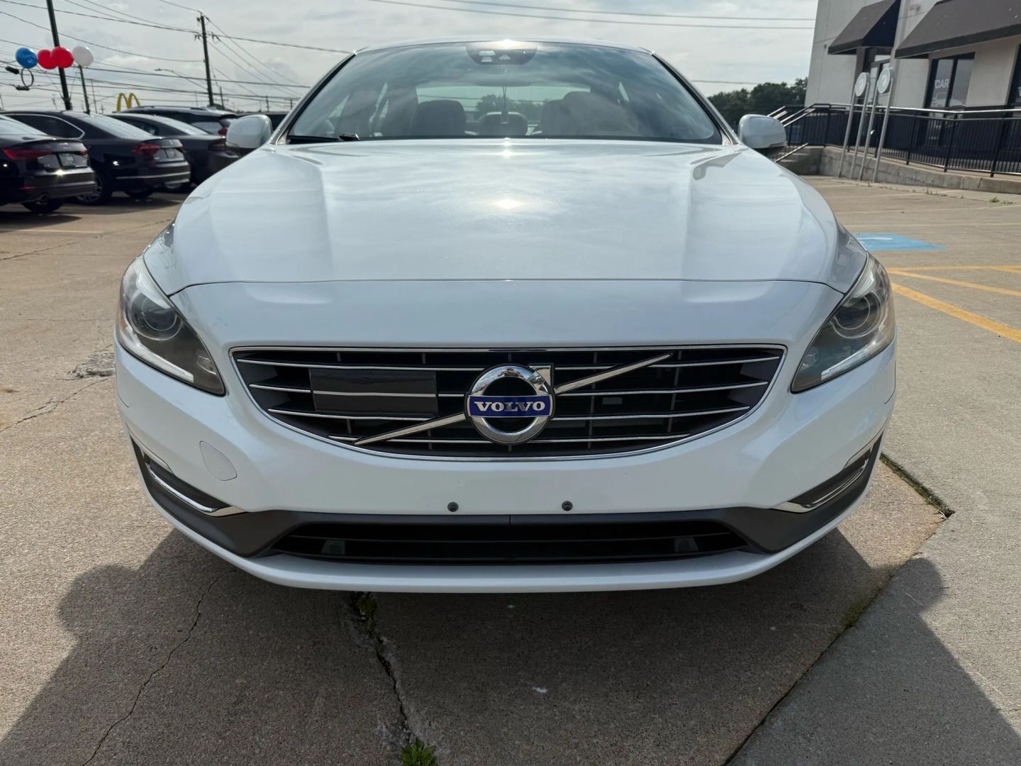 2016 Volvo S60 - Image 3