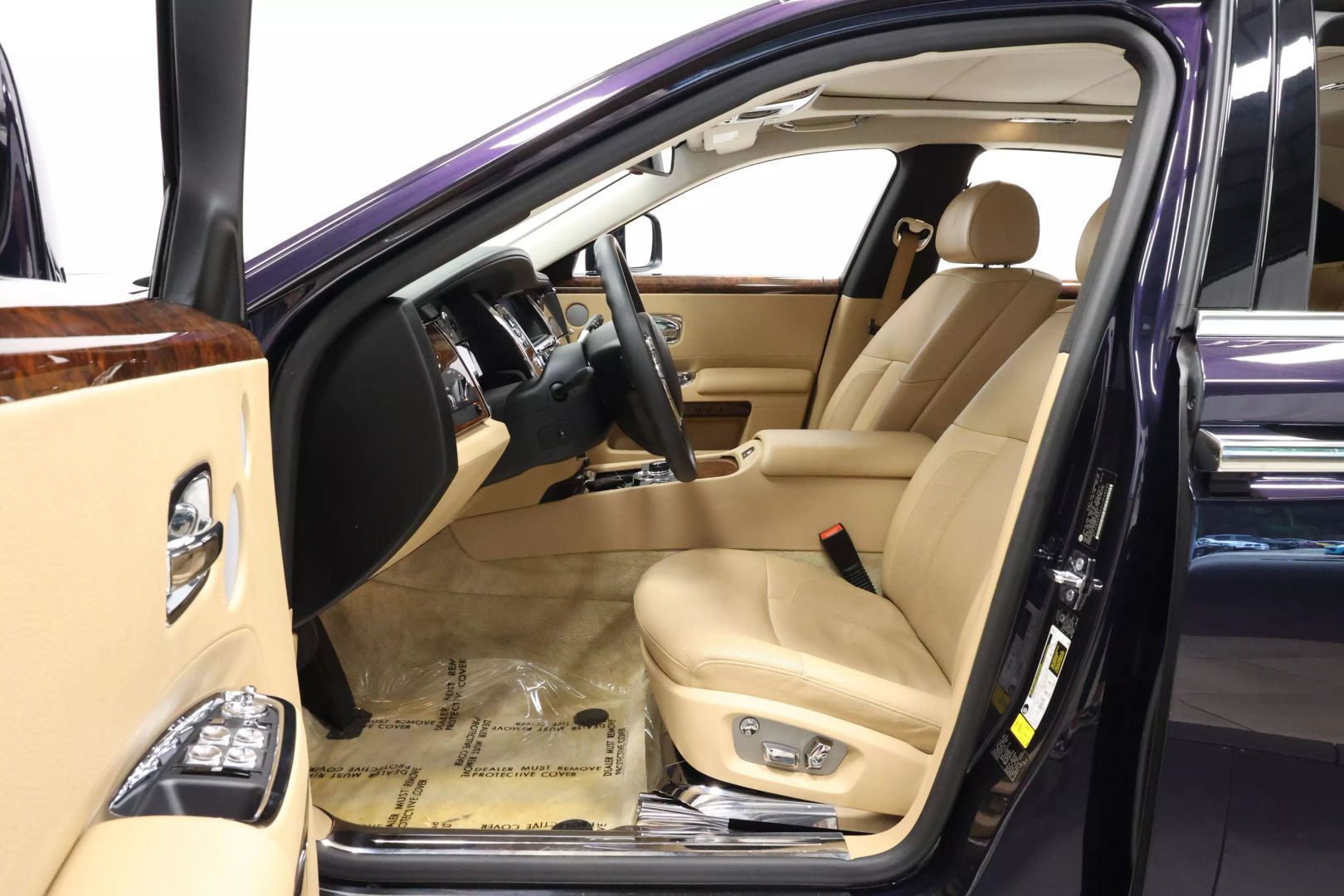 2010 Rolls-royce Ghost - Image 13