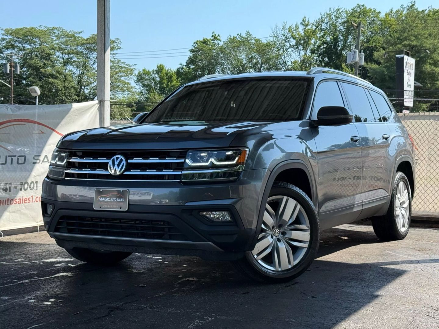 2019 Volkswagen Atlas - Image 1