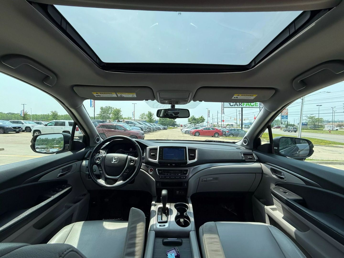 2017 Honda Pilot - Image 26