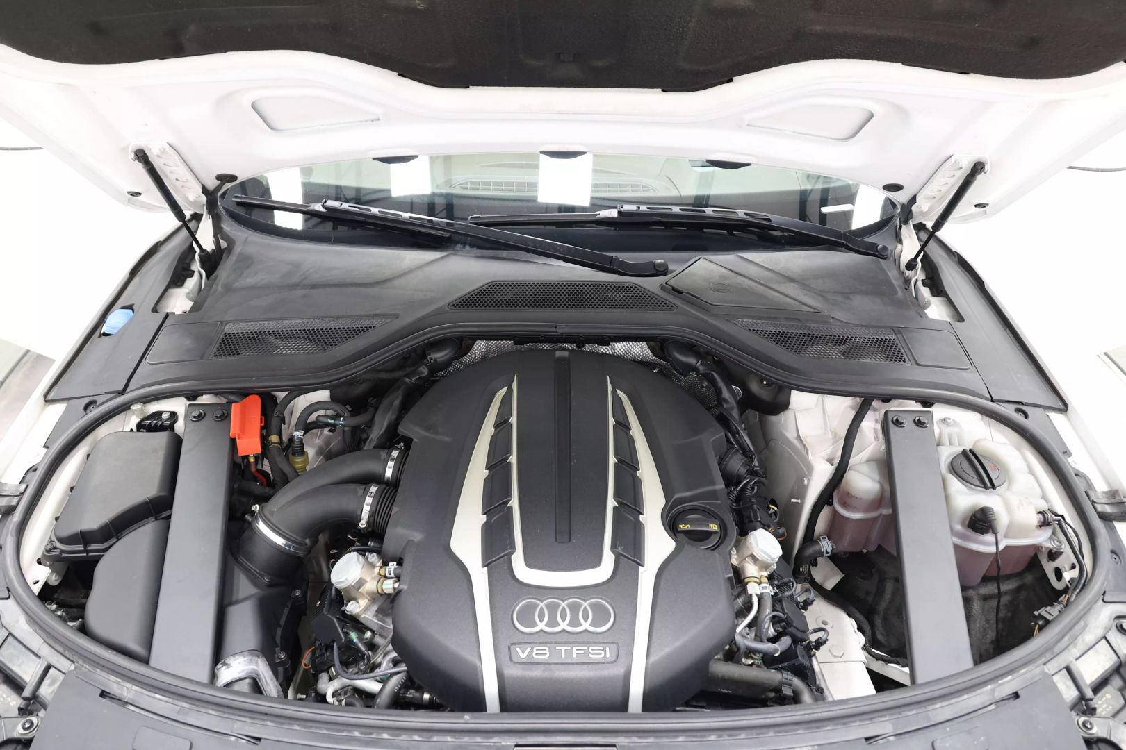 2015 Audi A8 - Image 110