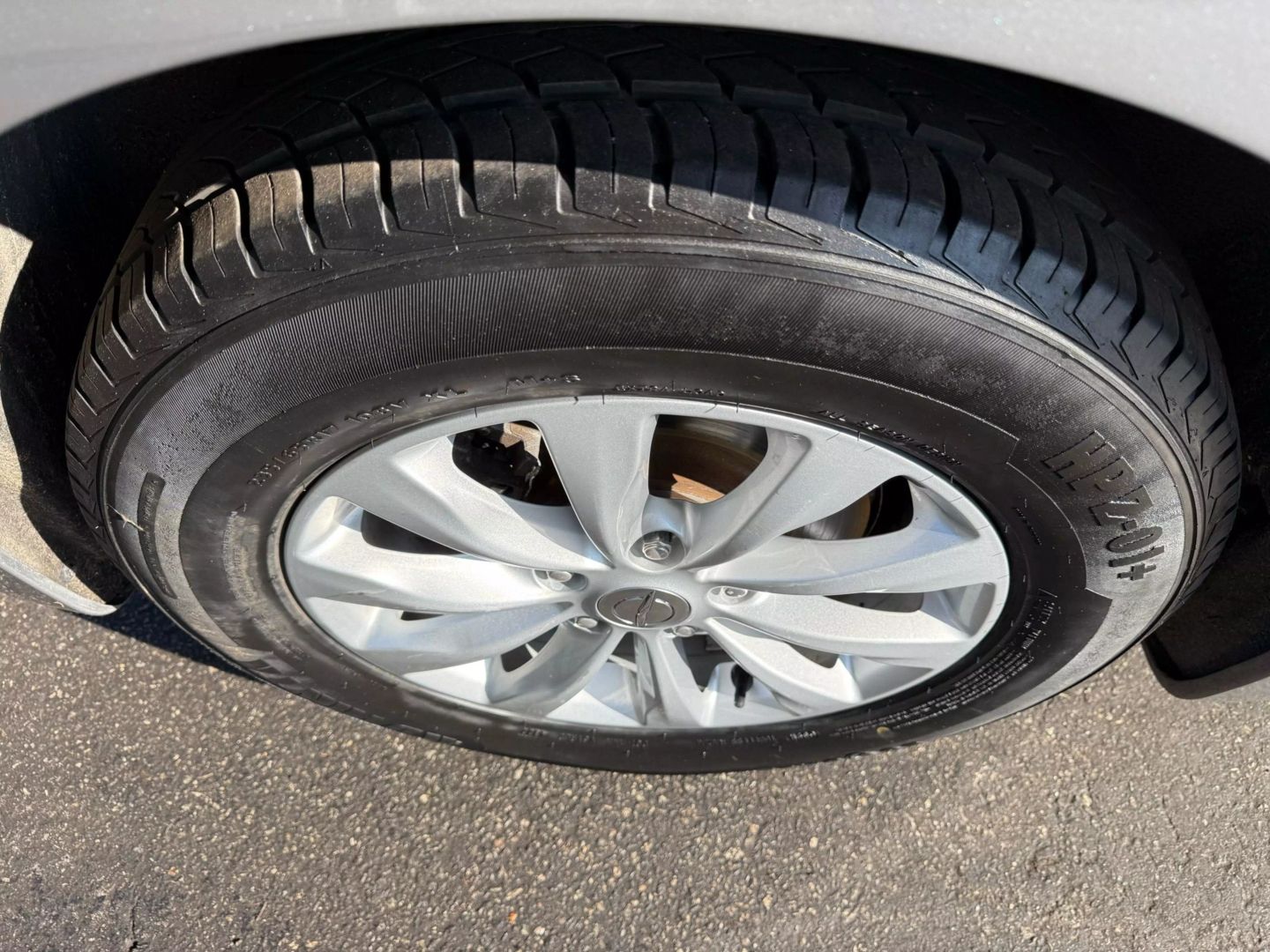 2019 Chrysler Pacifica - Image 44