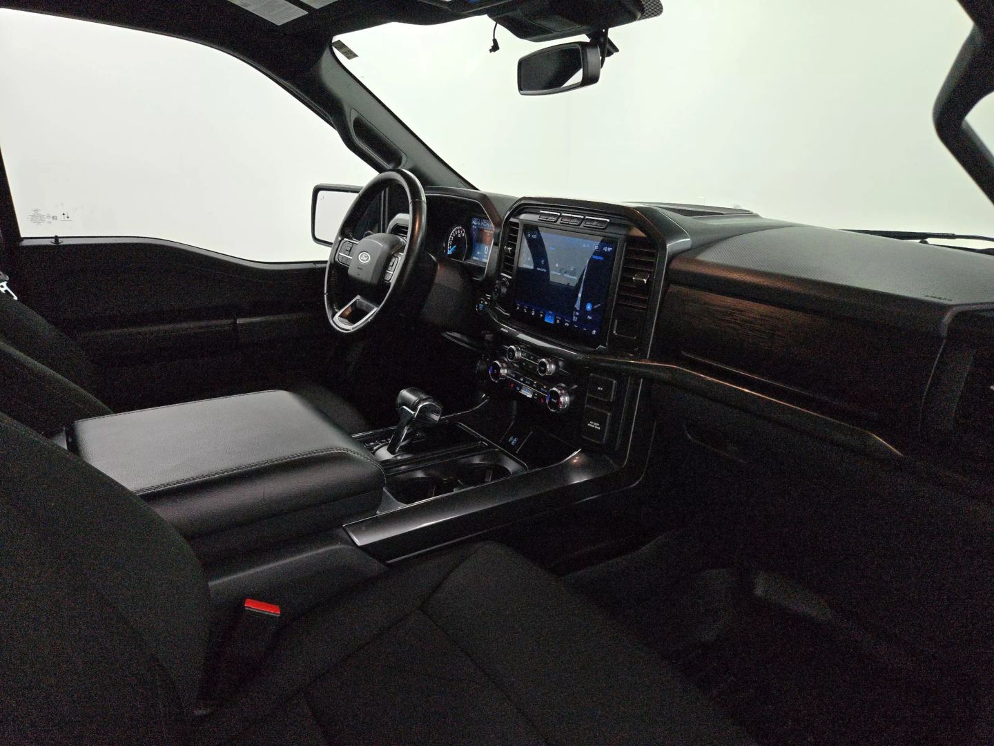 2022 Ford F150 Supercrew Cab - Image 25