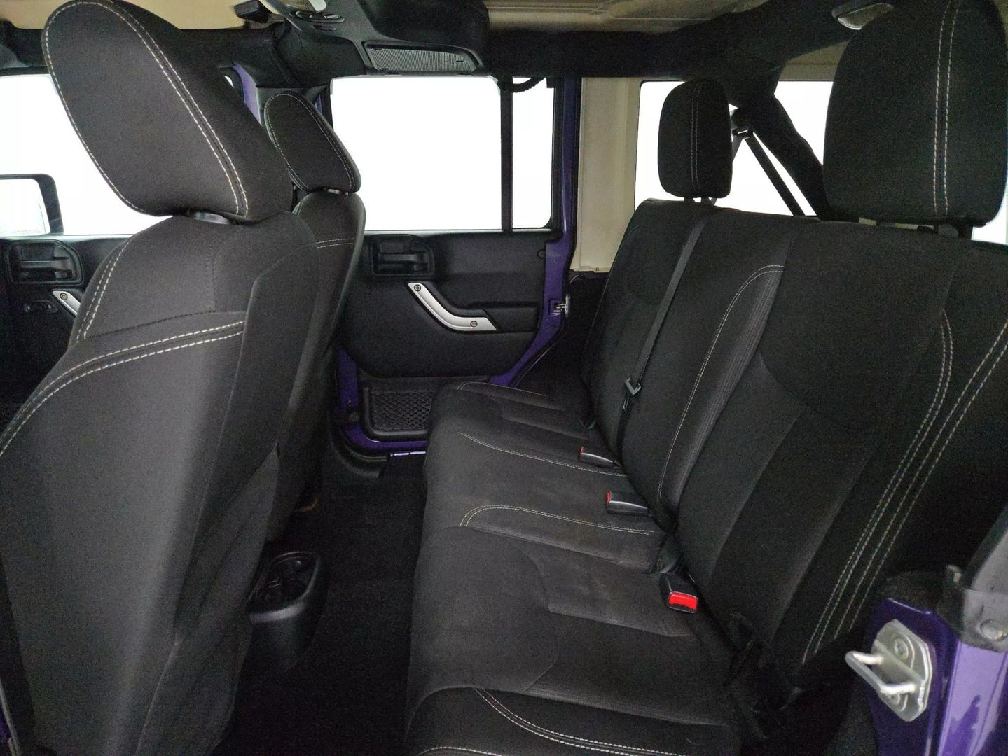 2018 Jeep Wrangler Unlimited - Image 10
