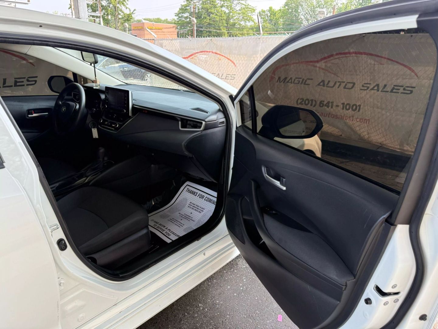 2021 Toyota Corolla - Image 24