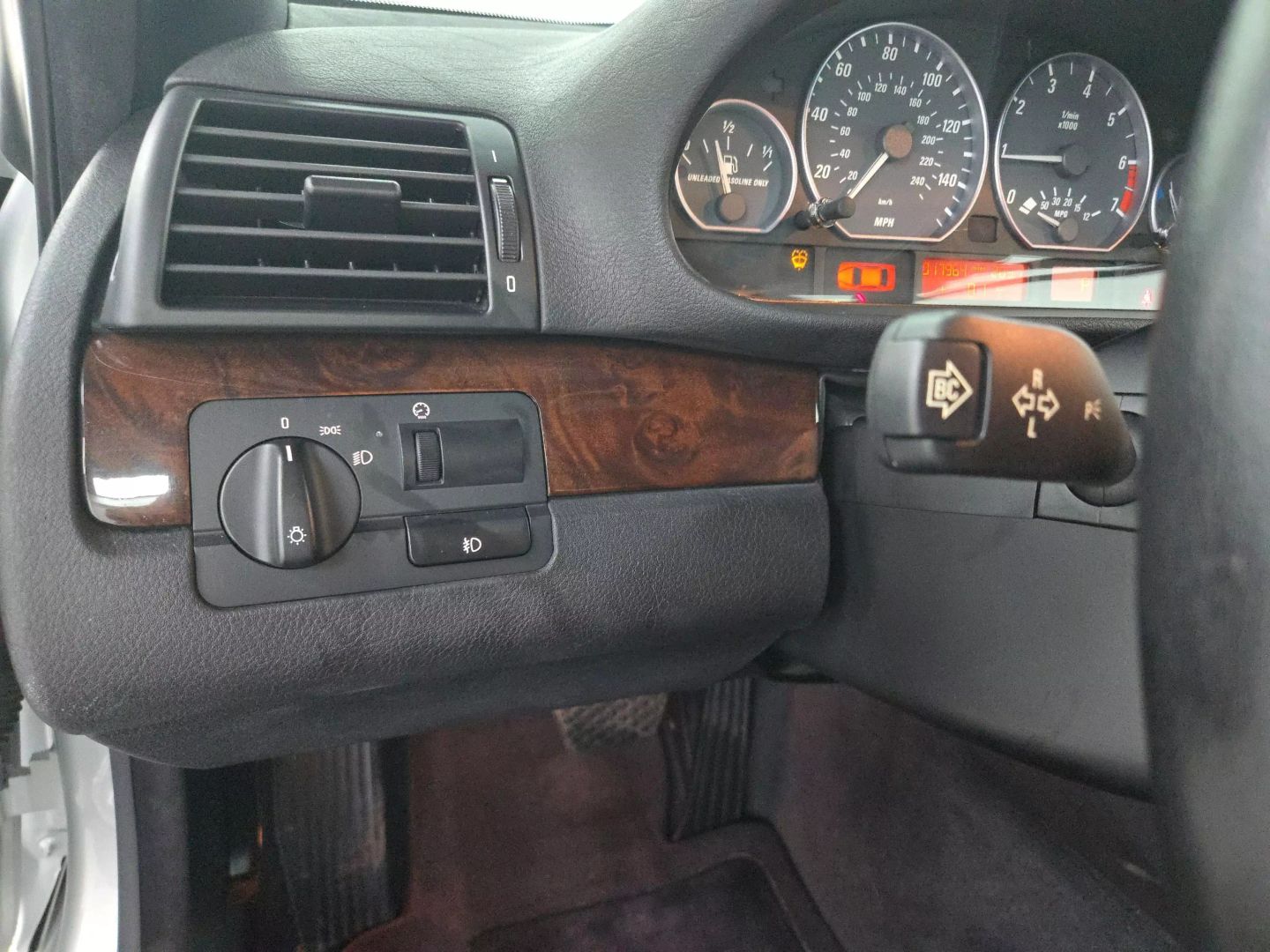 2001 Bmw 3 Series - Image 18