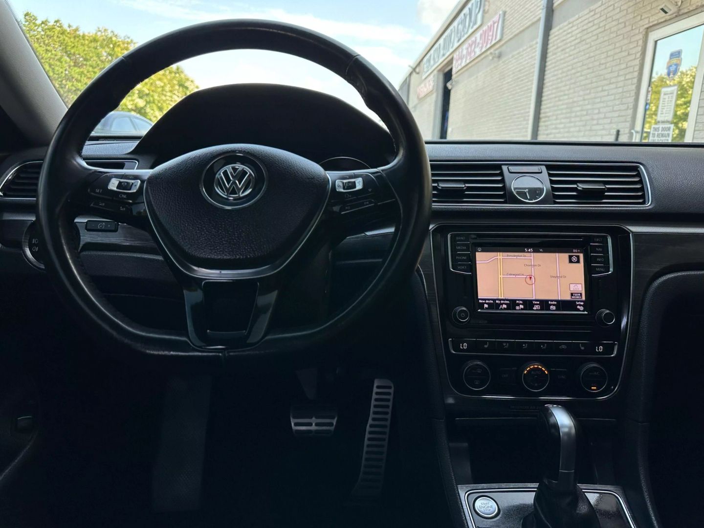 2017 Volkswagen Passat - Image 26