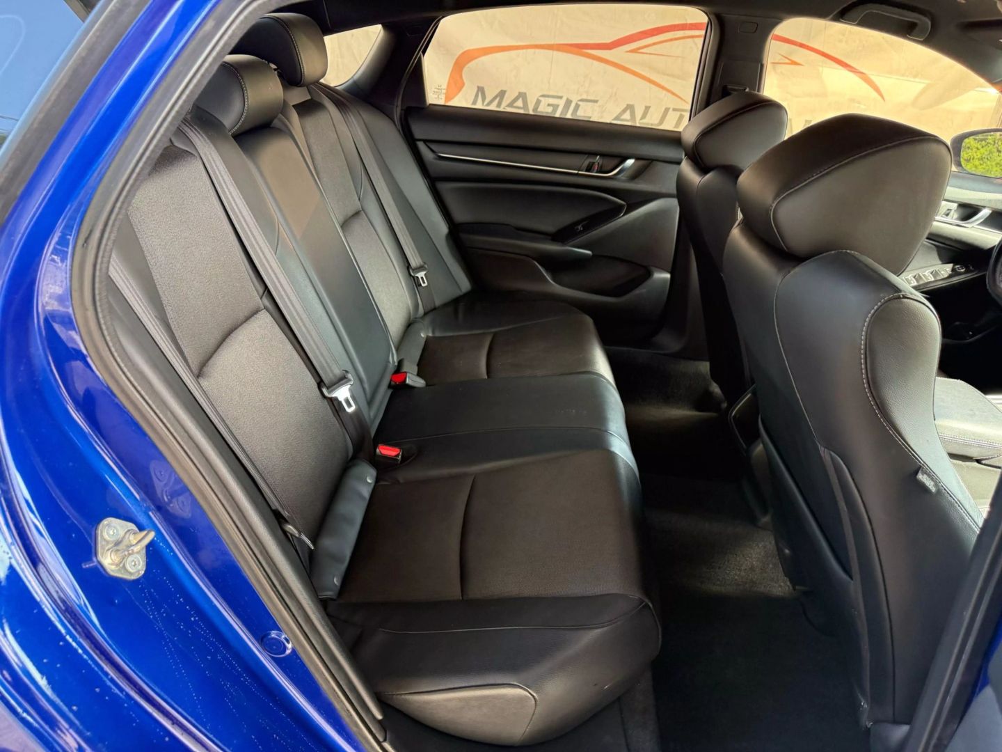 2018 Honda Accord - Image 22