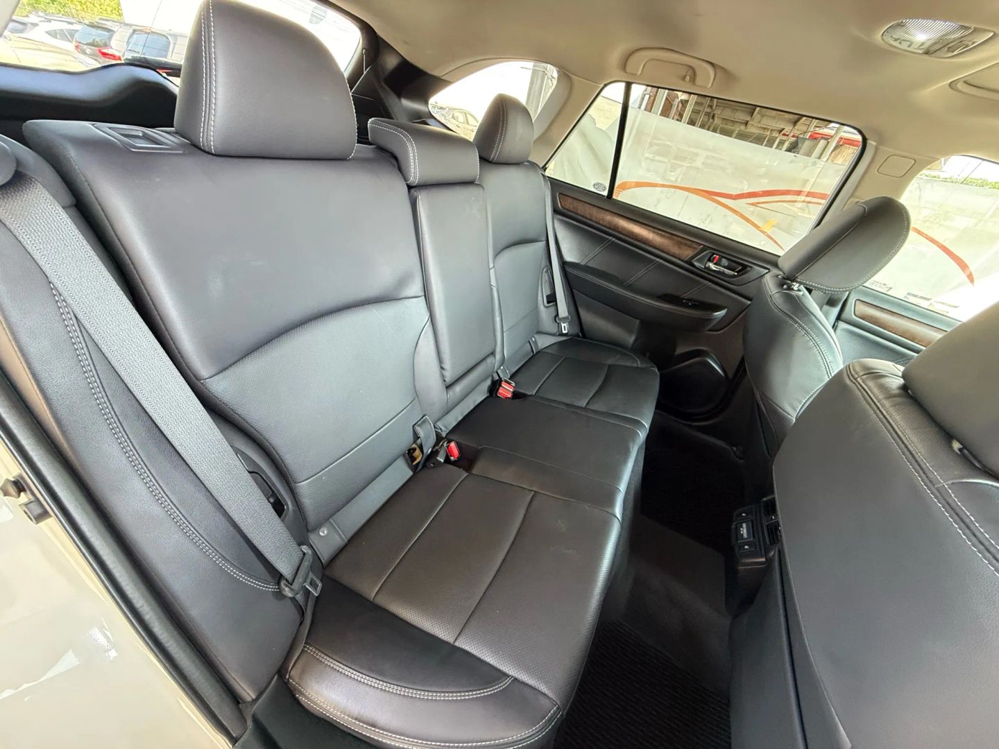 2018 Subaru Outback - Image 23