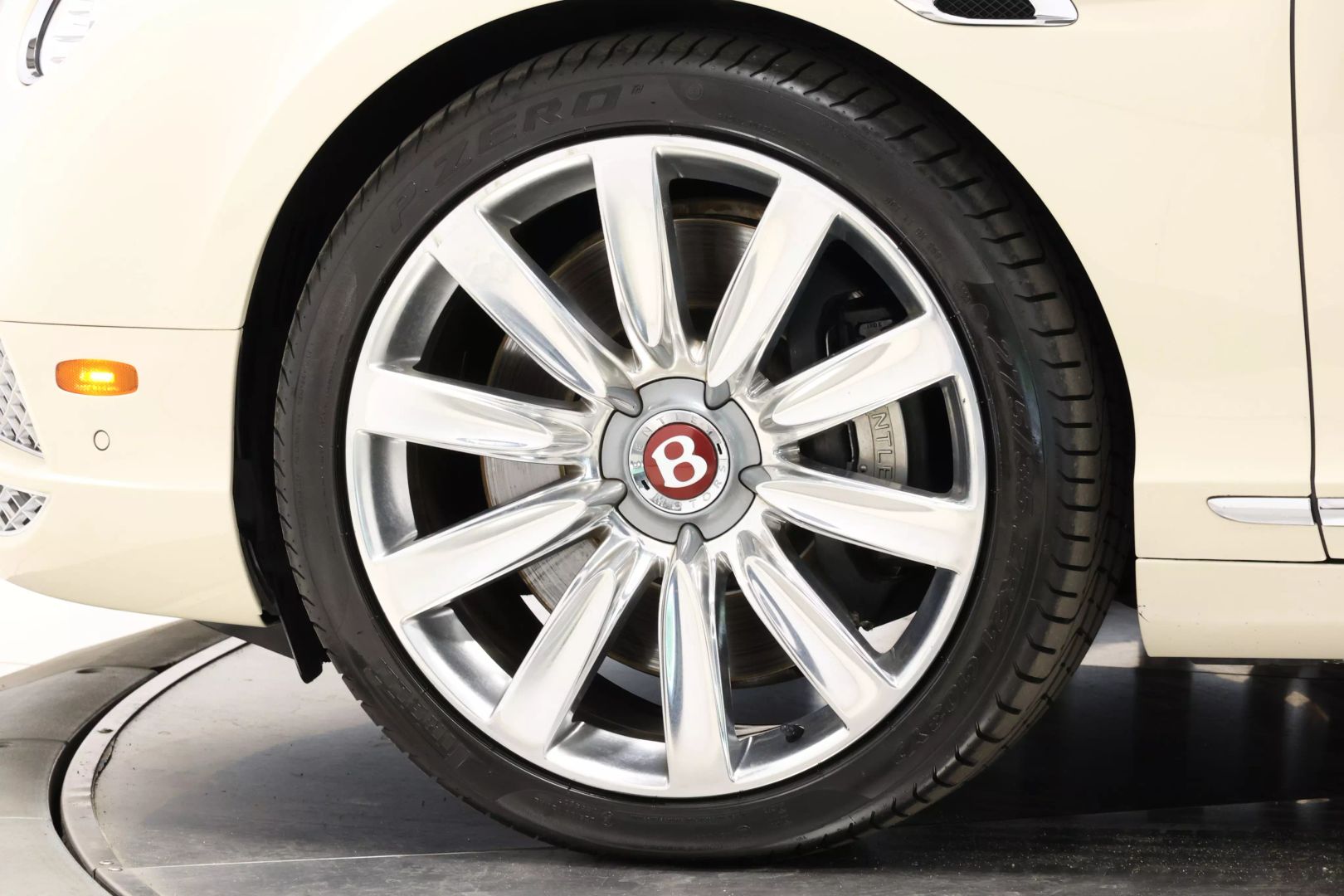 2016 Bentley Continental - Image 102