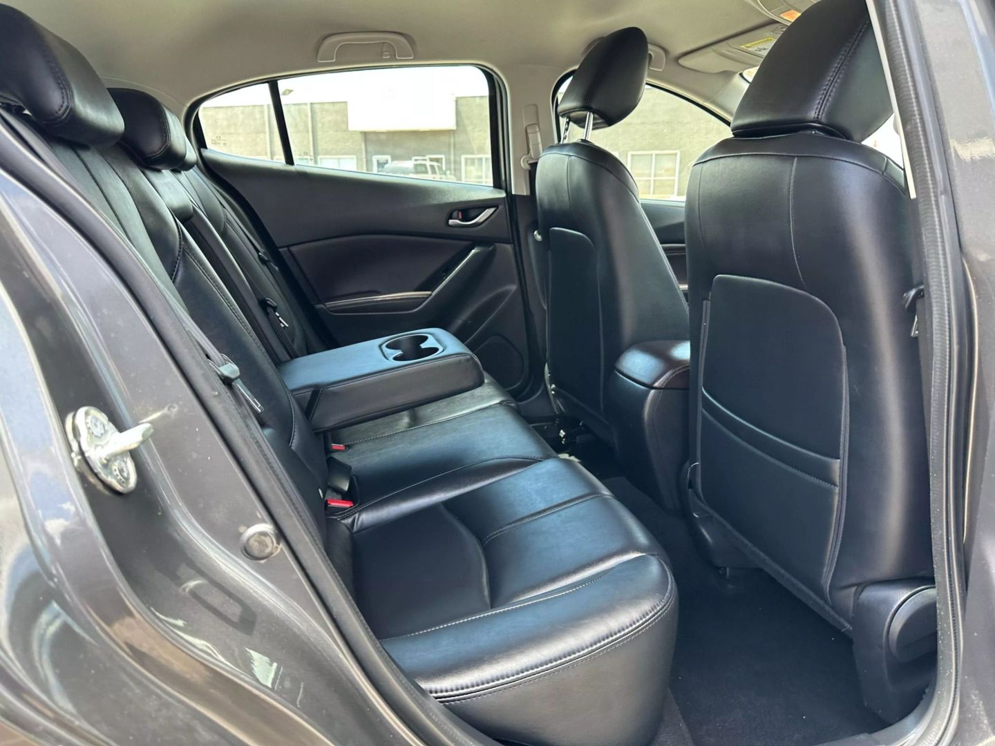 2018 Mazda Mazda3 - Image 23