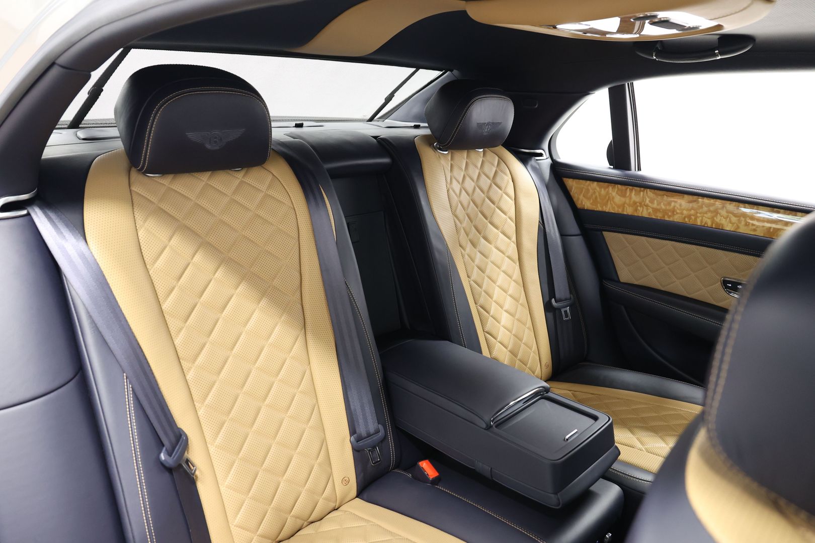 2017 Bentley Flying Spur - Image 69