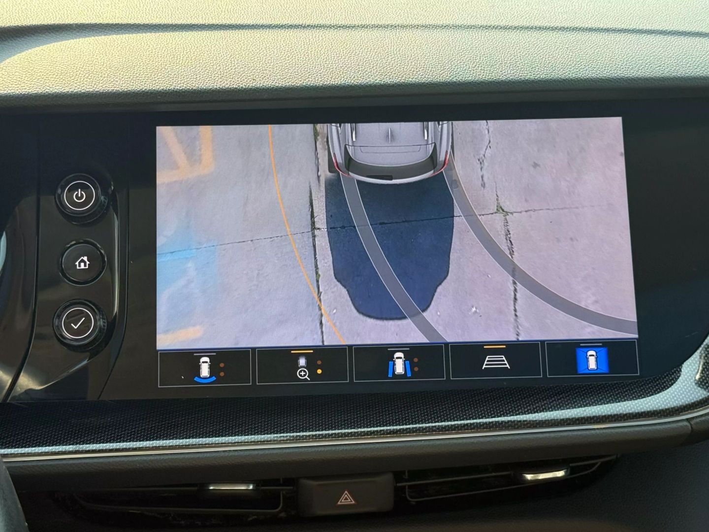 2021 Buick Envision - Image 43