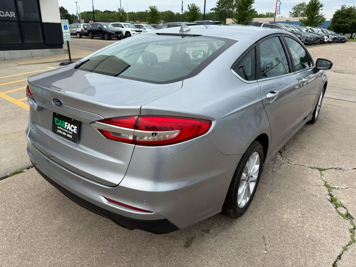 2020 Ford Fusion - Image 13