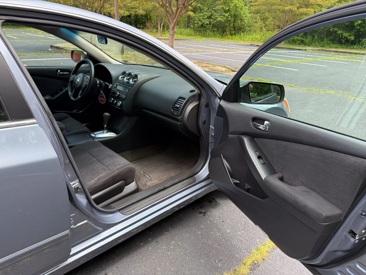 2011 Nissan Altima - Image 14