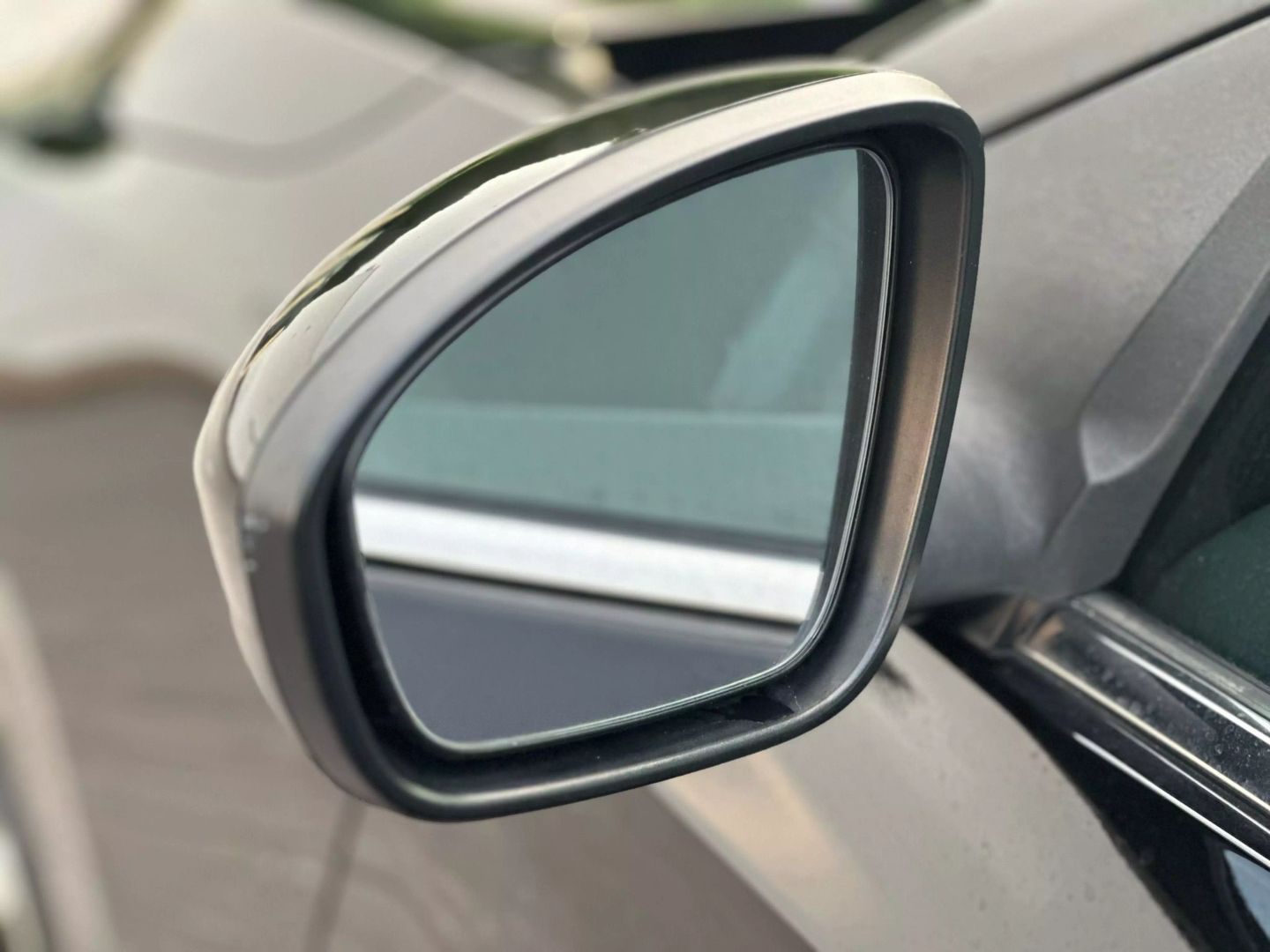 2023 NISSAN SENTRA SEDAN 4-CYL, 2.0 LITER SV SEDAN 4D