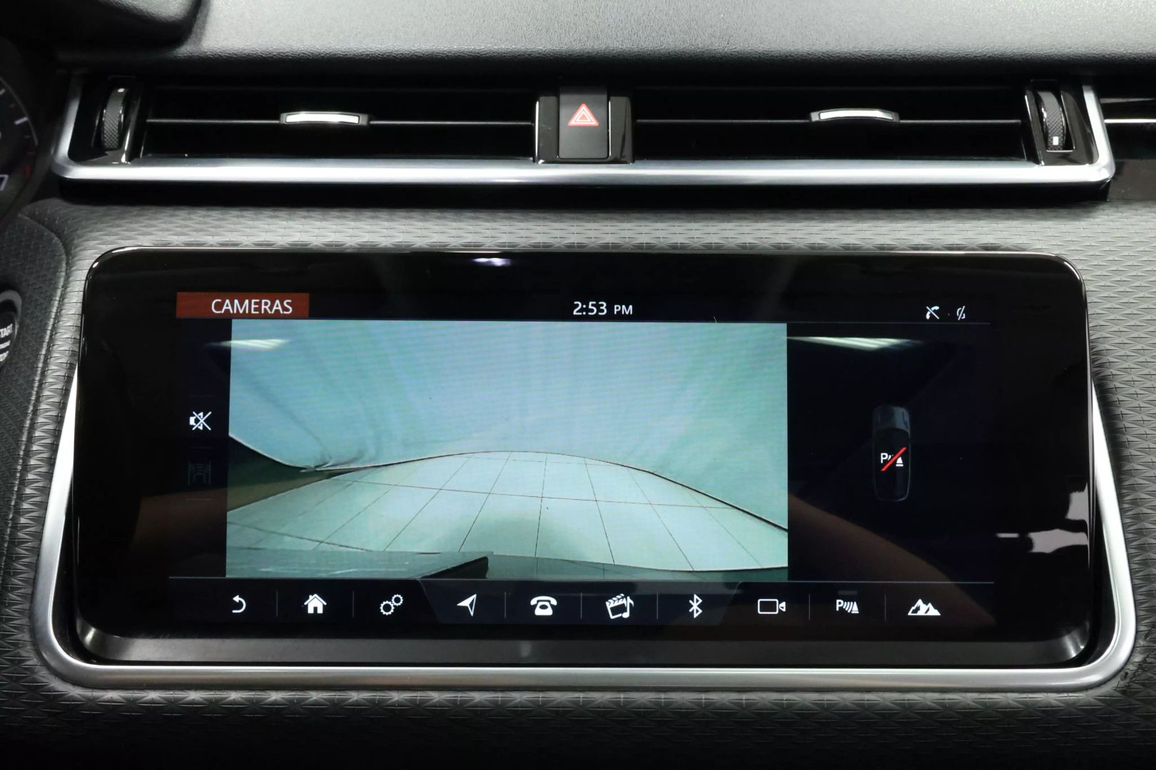 2019 Land Rover Range Rover Velar - Image 32