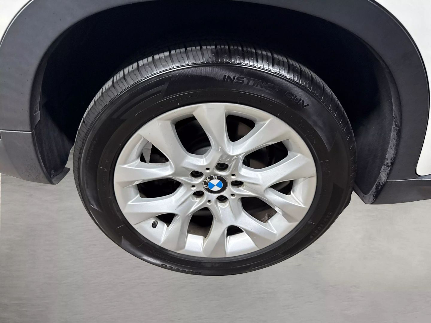 2013 Bmw X5 - Image 16