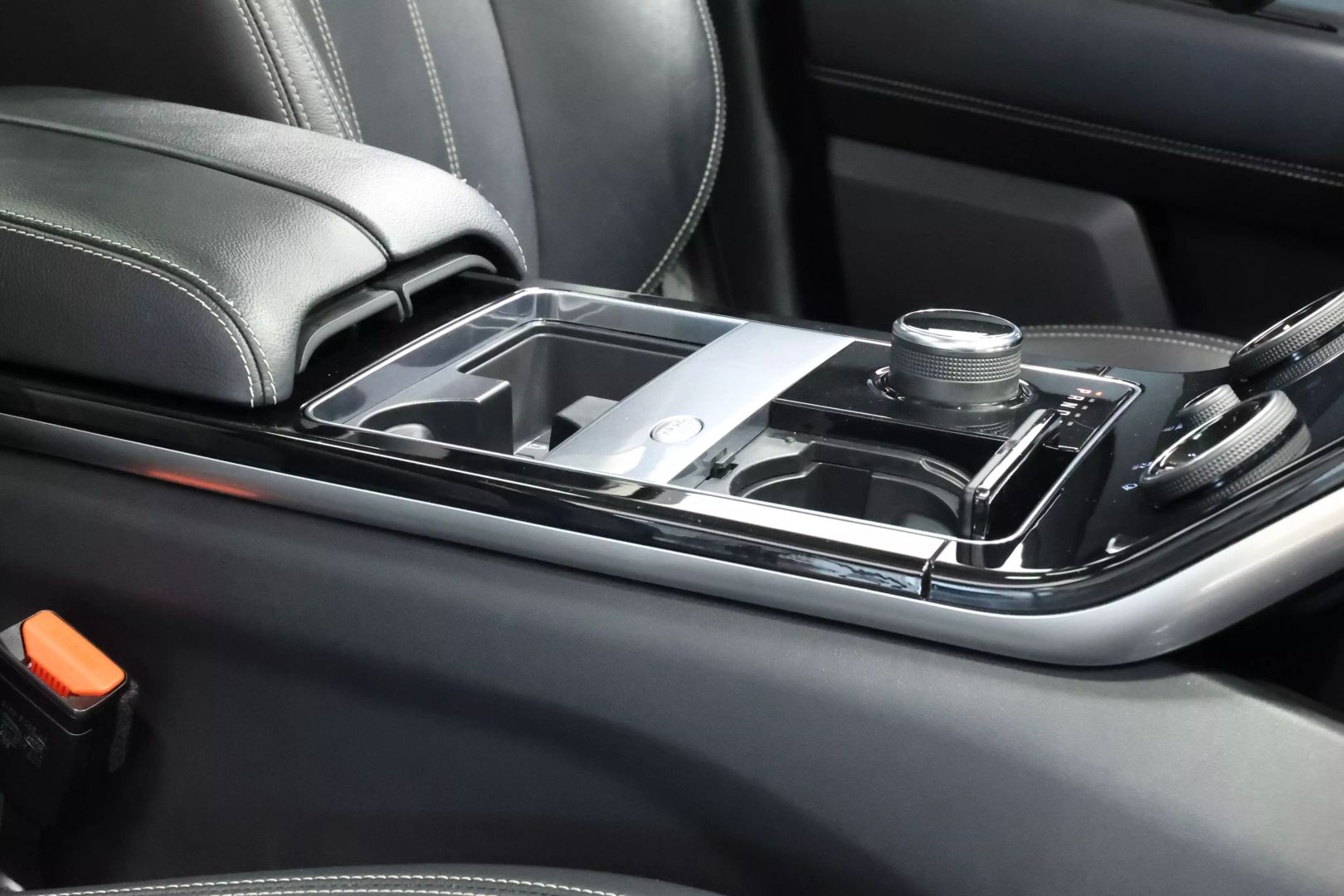 2019 Land Rover Range Rover Velar - Image 87