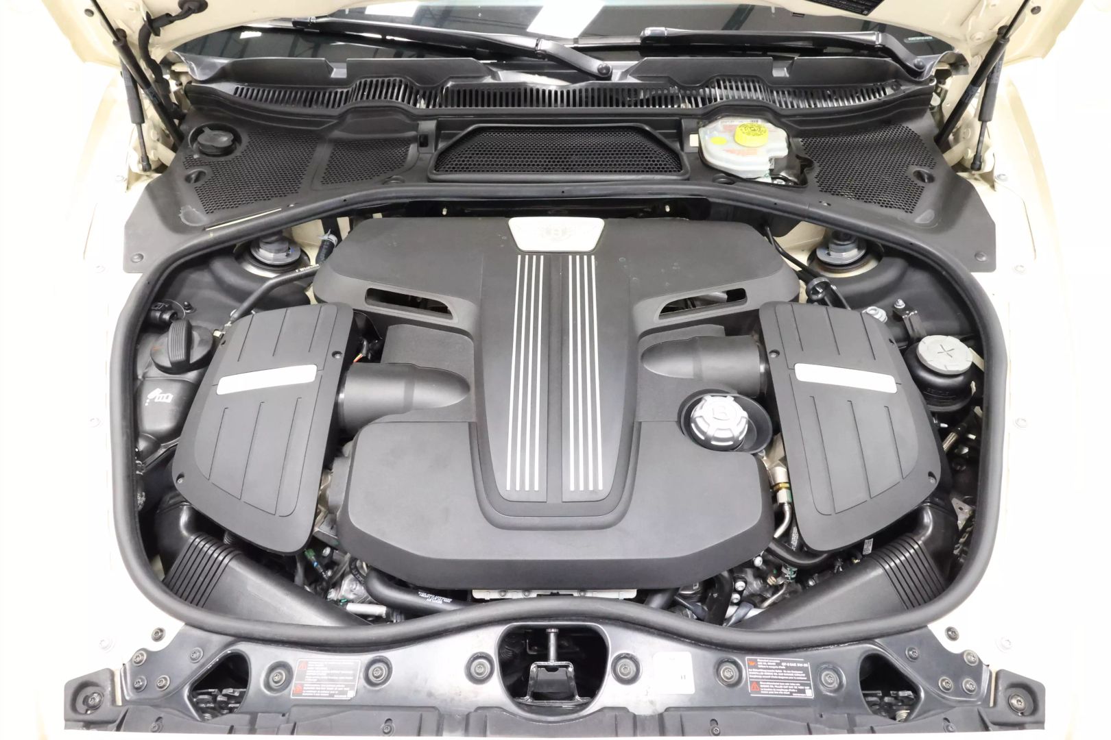 2016 Bentley Continental - Image 91