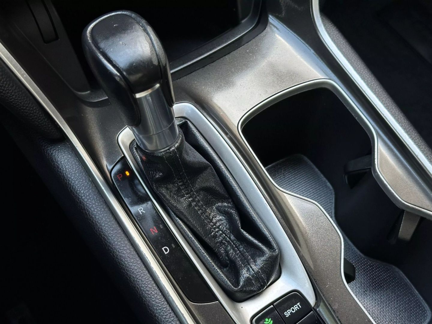 2018 Honda Accord - Image 33