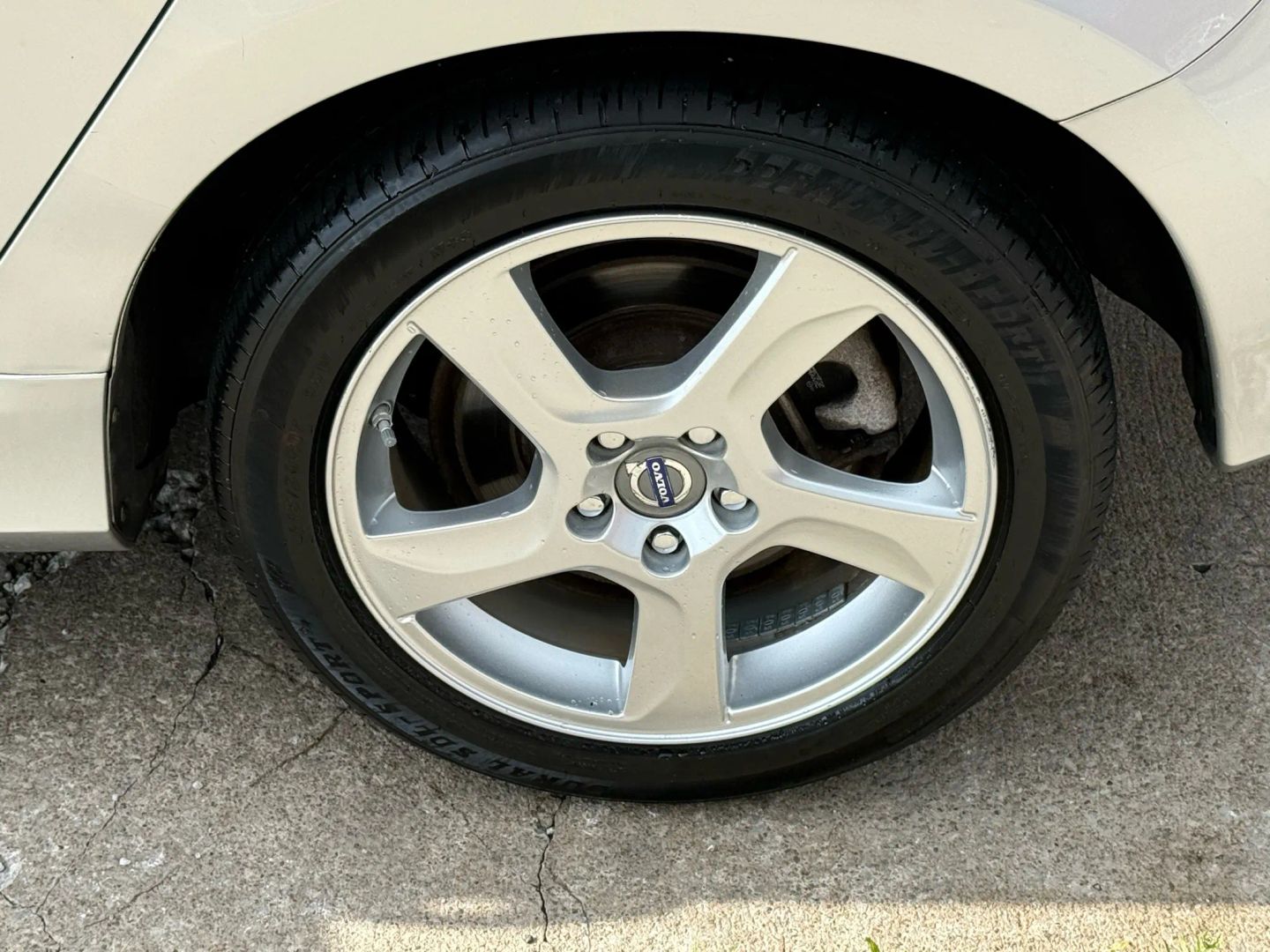 2012 Volvo S60 - Image 40