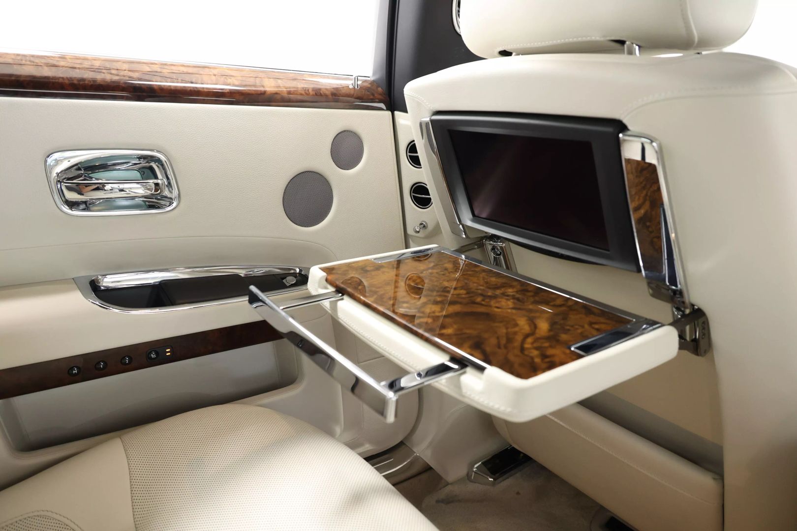 2012 Rolls-royce Ghost - Image 95