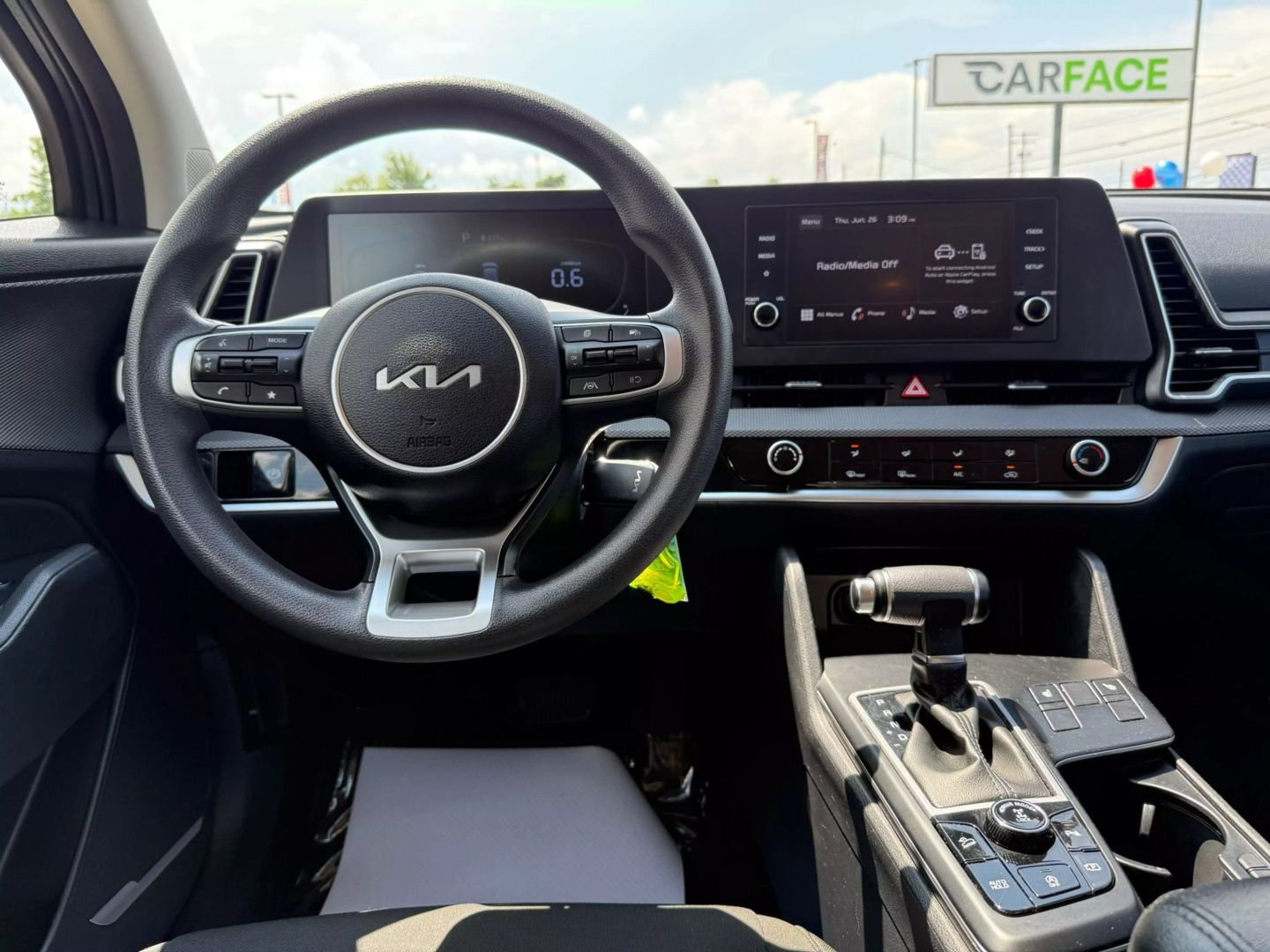 2023 Kia Sportage - Image 26