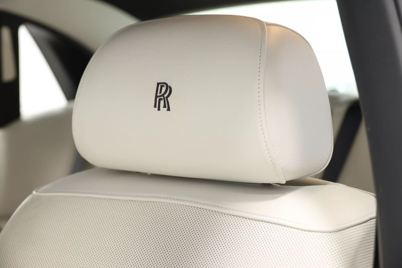 2012 Rolls-royce Ghost - Image 18