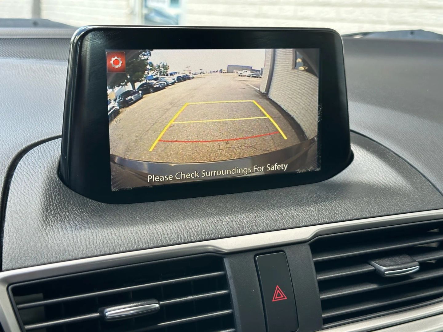 2018 Mazda Mazda3 - Image 31