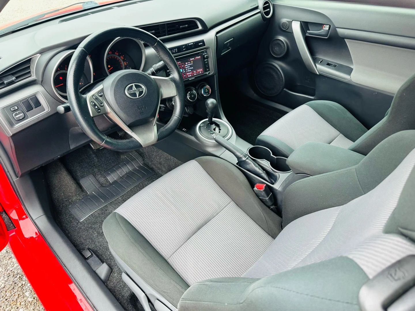 2014 Scion Tc - Image 14