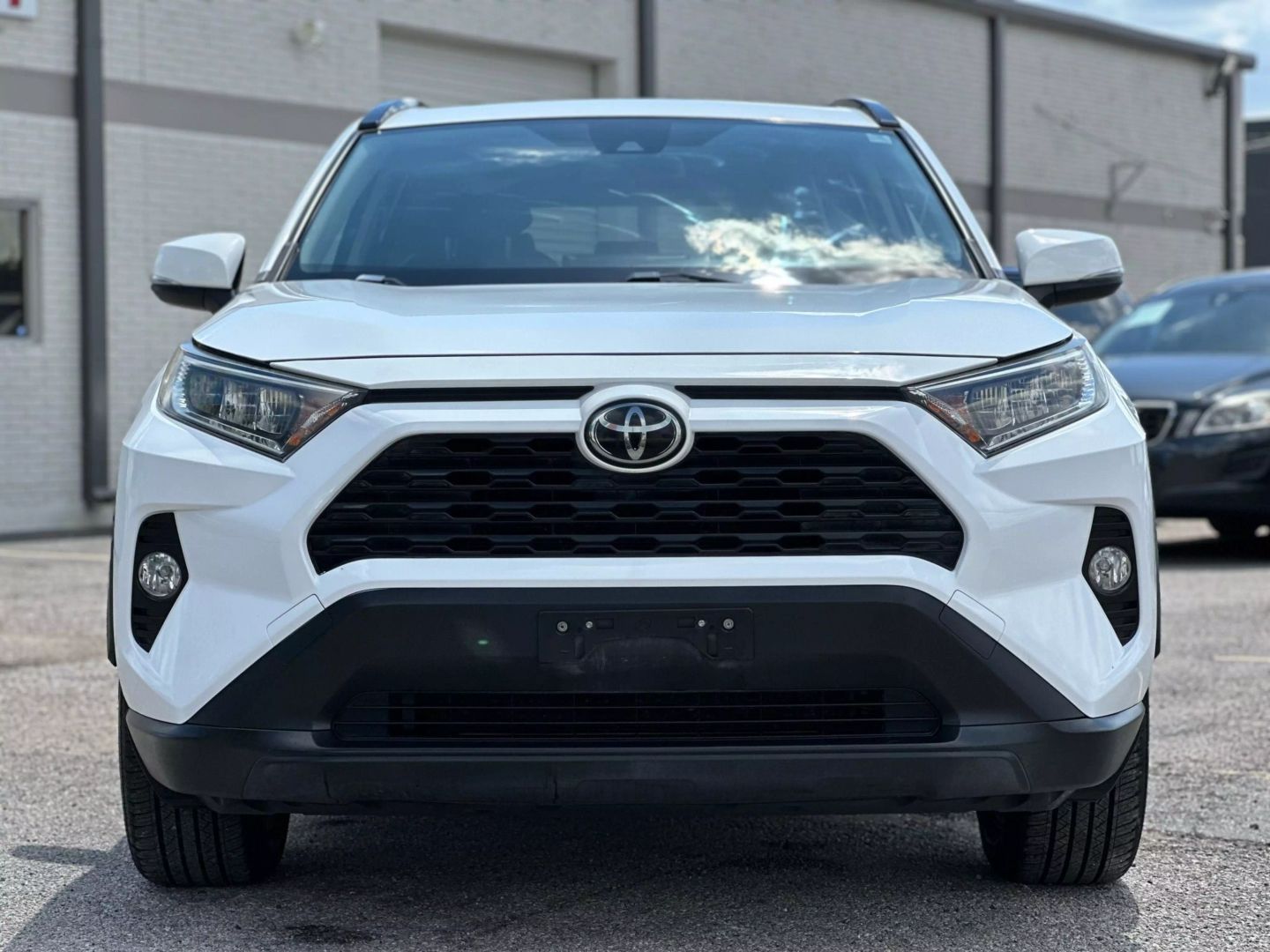 2019 Toyota Rav4 - Image 11