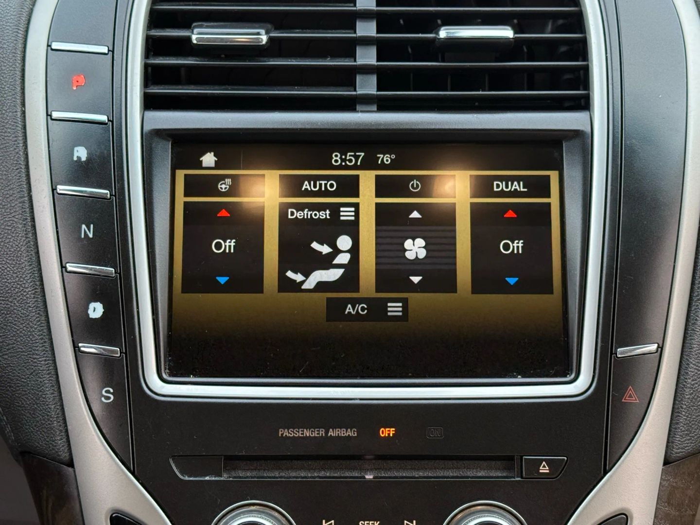 2016 Lincoln Mkx - Image 40