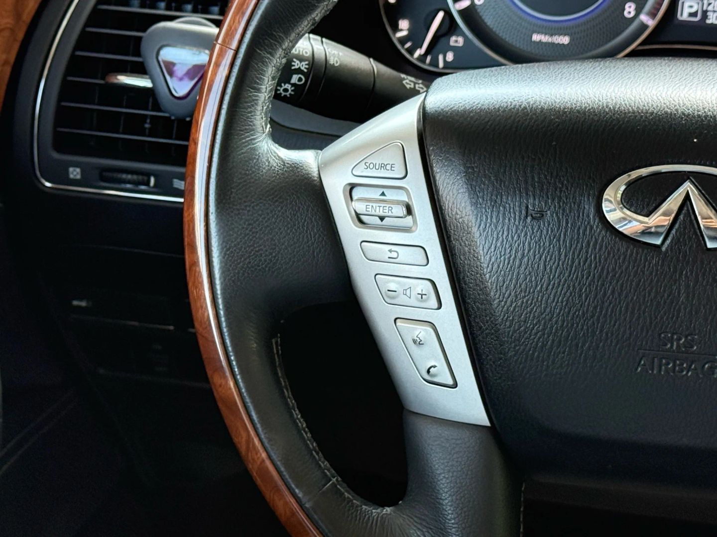 2016 Infiniti Qx80 - Image 40