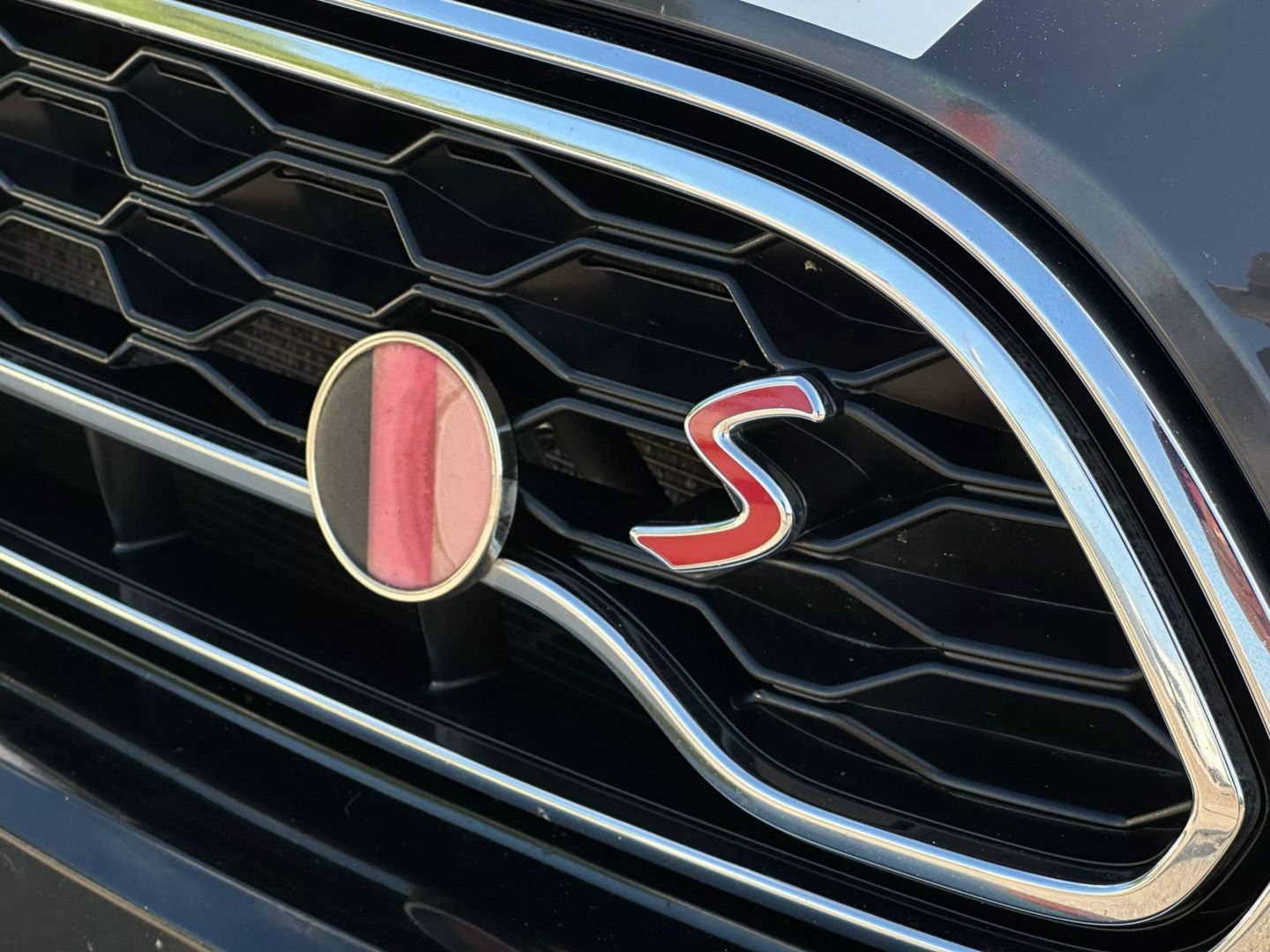 2017 Mini Countryman - Image 12