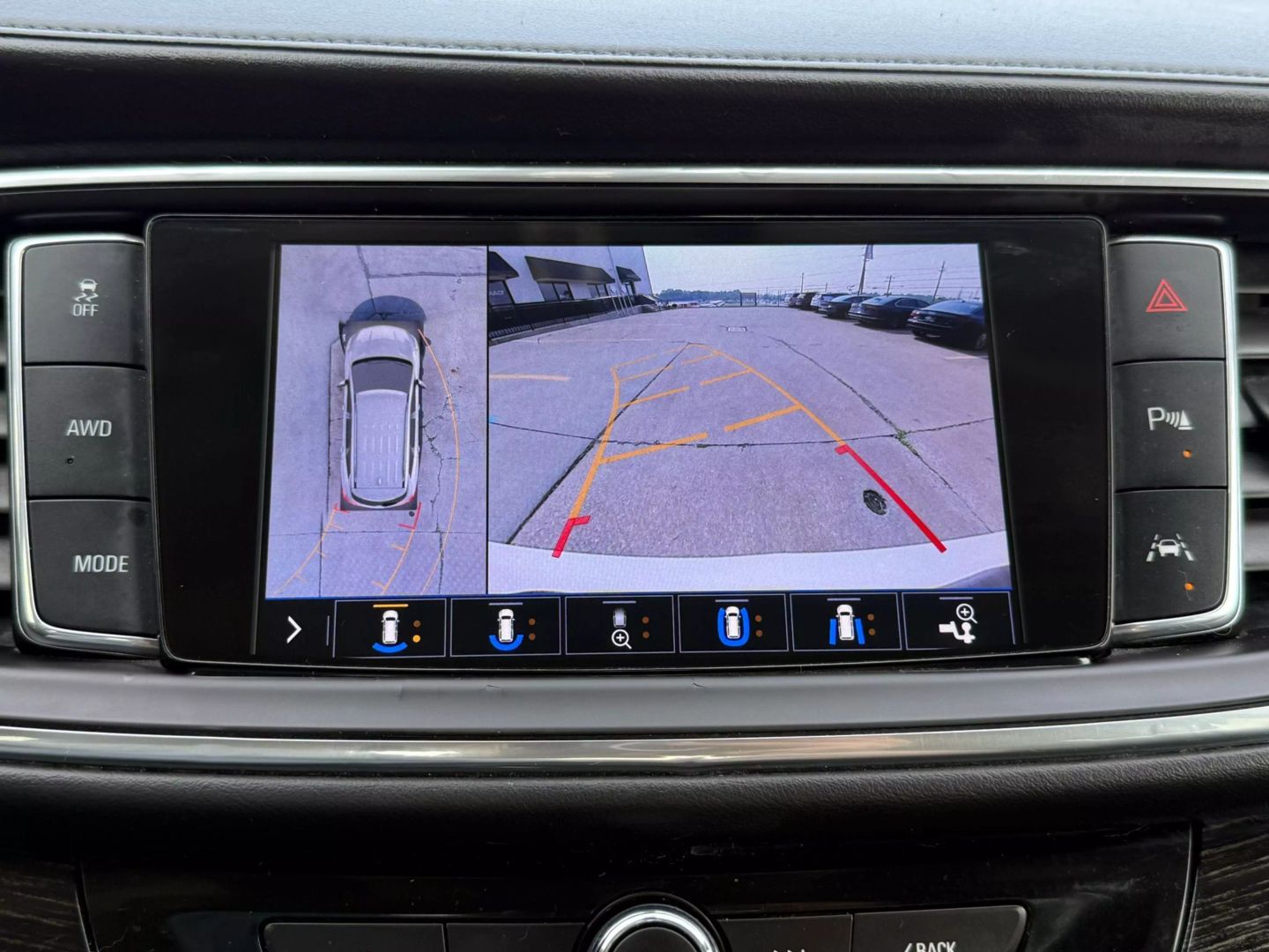 2020 Buick Enclave - Image 41