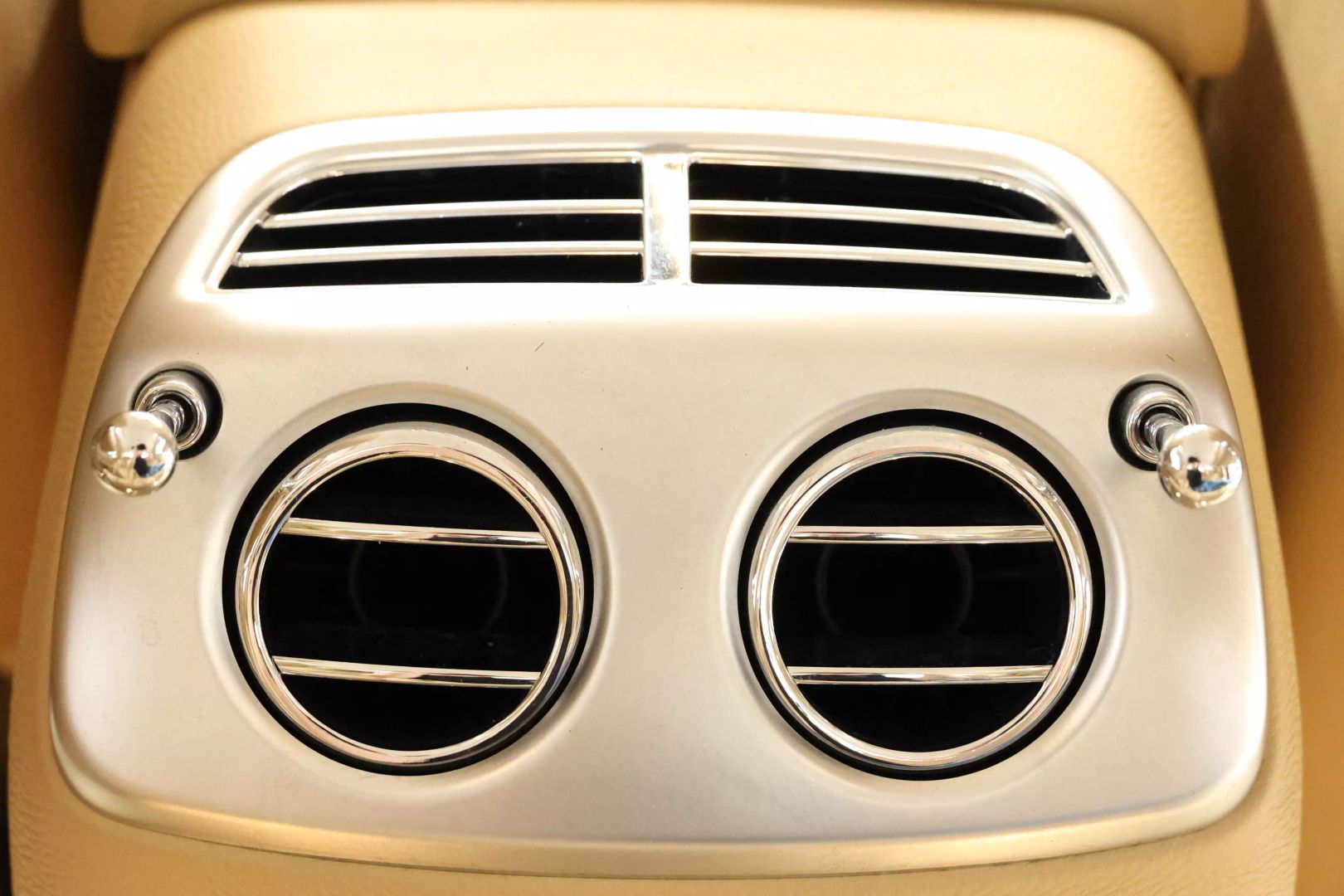 2010 Rolls-royce Ghost - Image 82