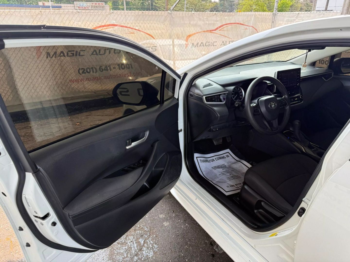 2021 Toyota Corolla - Image 14