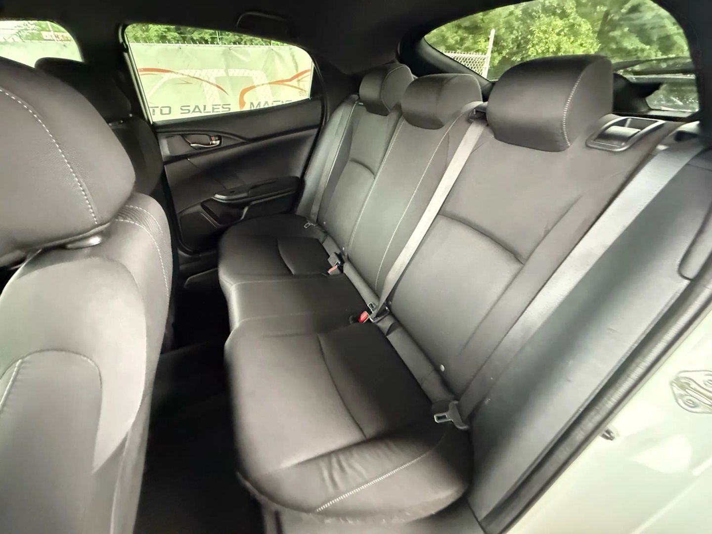 2018 Honda Civic - Image 19
