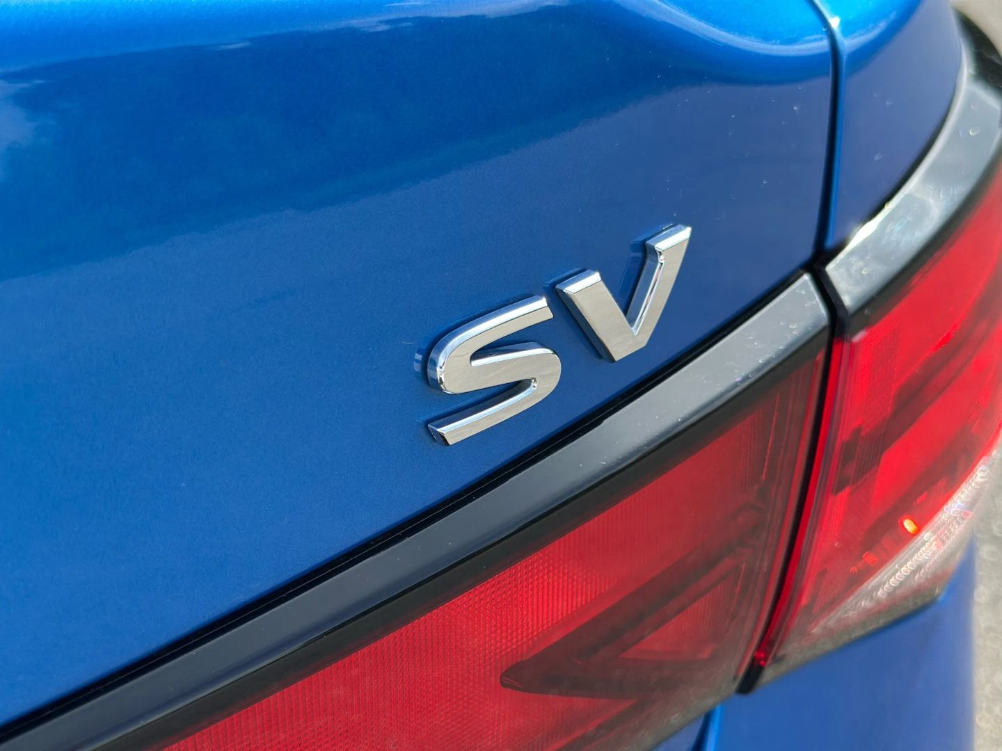2024 NISSAN SENTRA SEDAN 4-CYL, 2.0 LITER SV SEDAN 4D