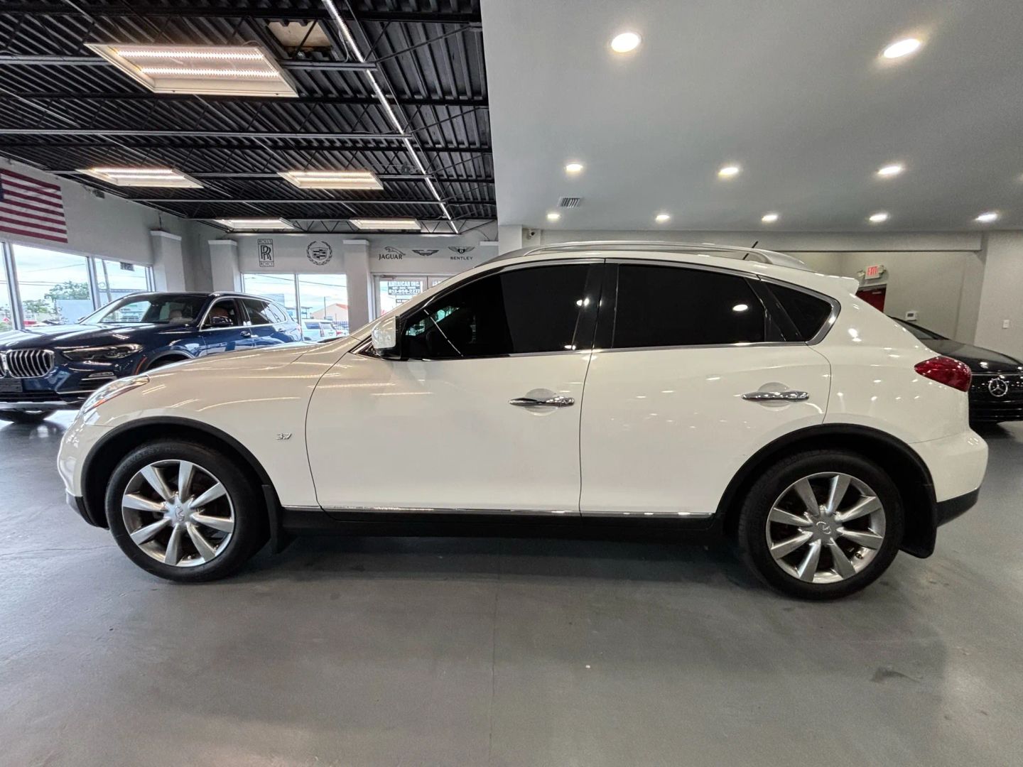 2015 Infiniti Qx50 Journey Sport Utility 4d - Image 4