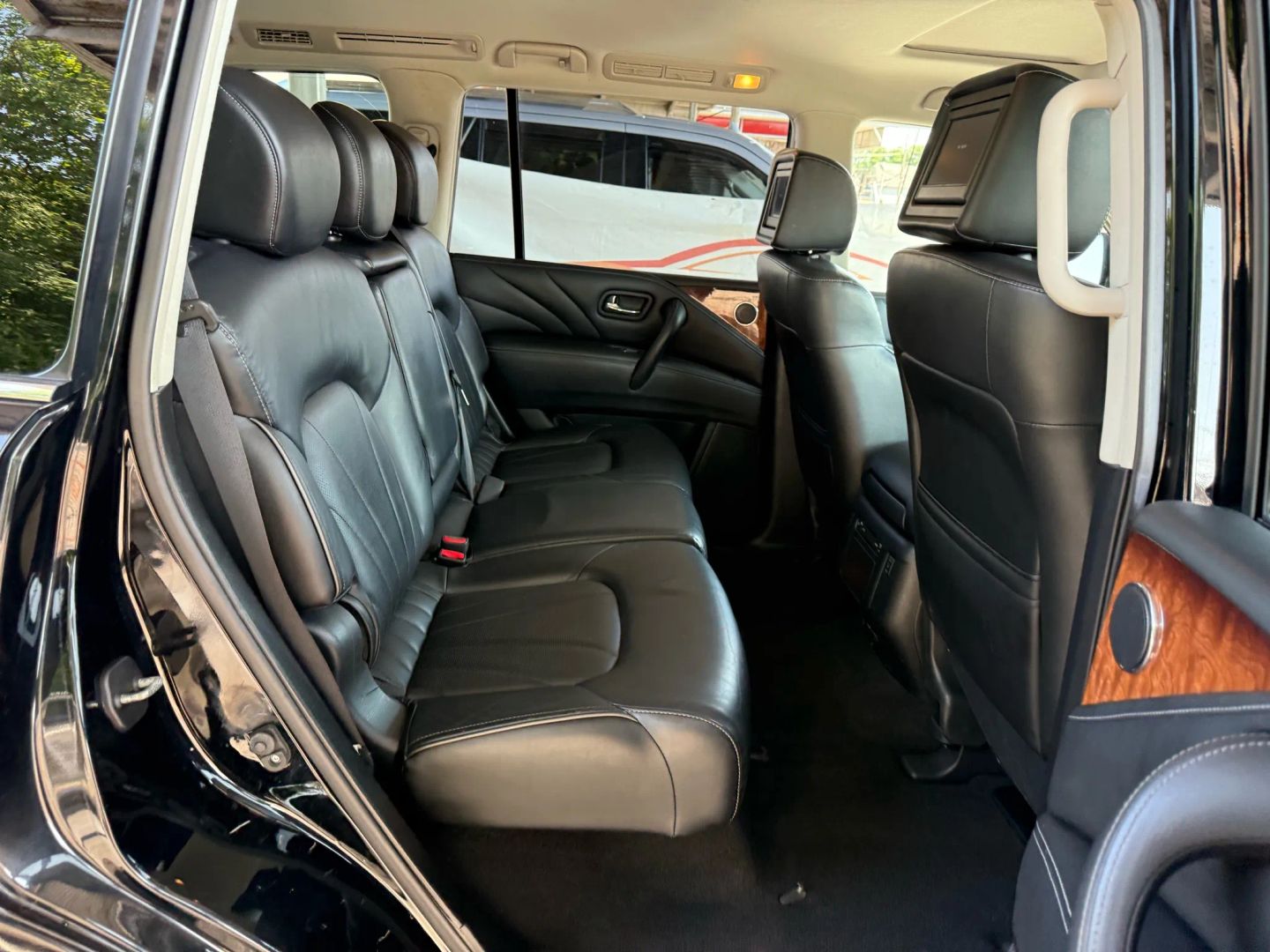 2016 Infiniti Qx80 - Image 25
