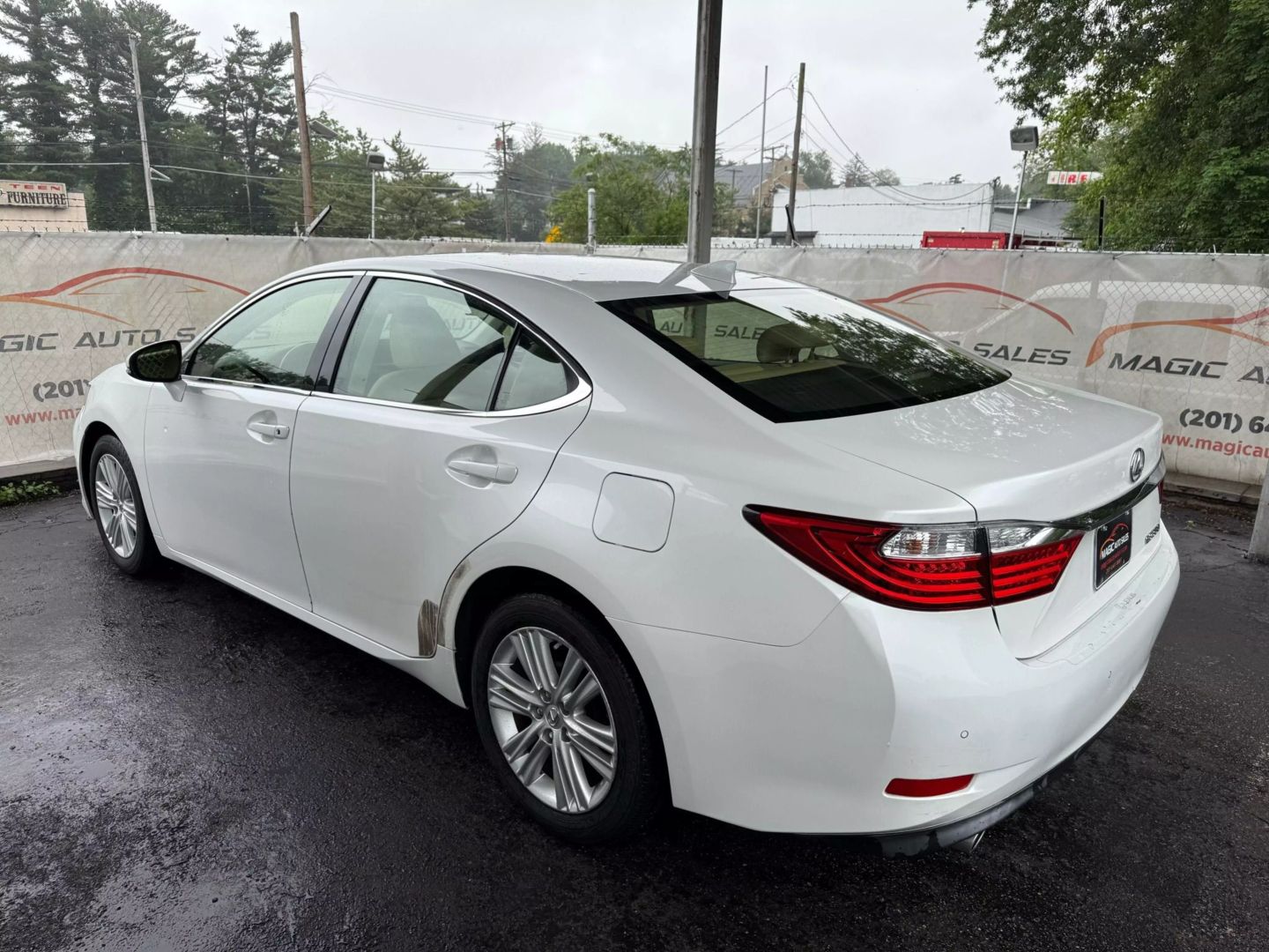 2015 Lexus Es - Image 12