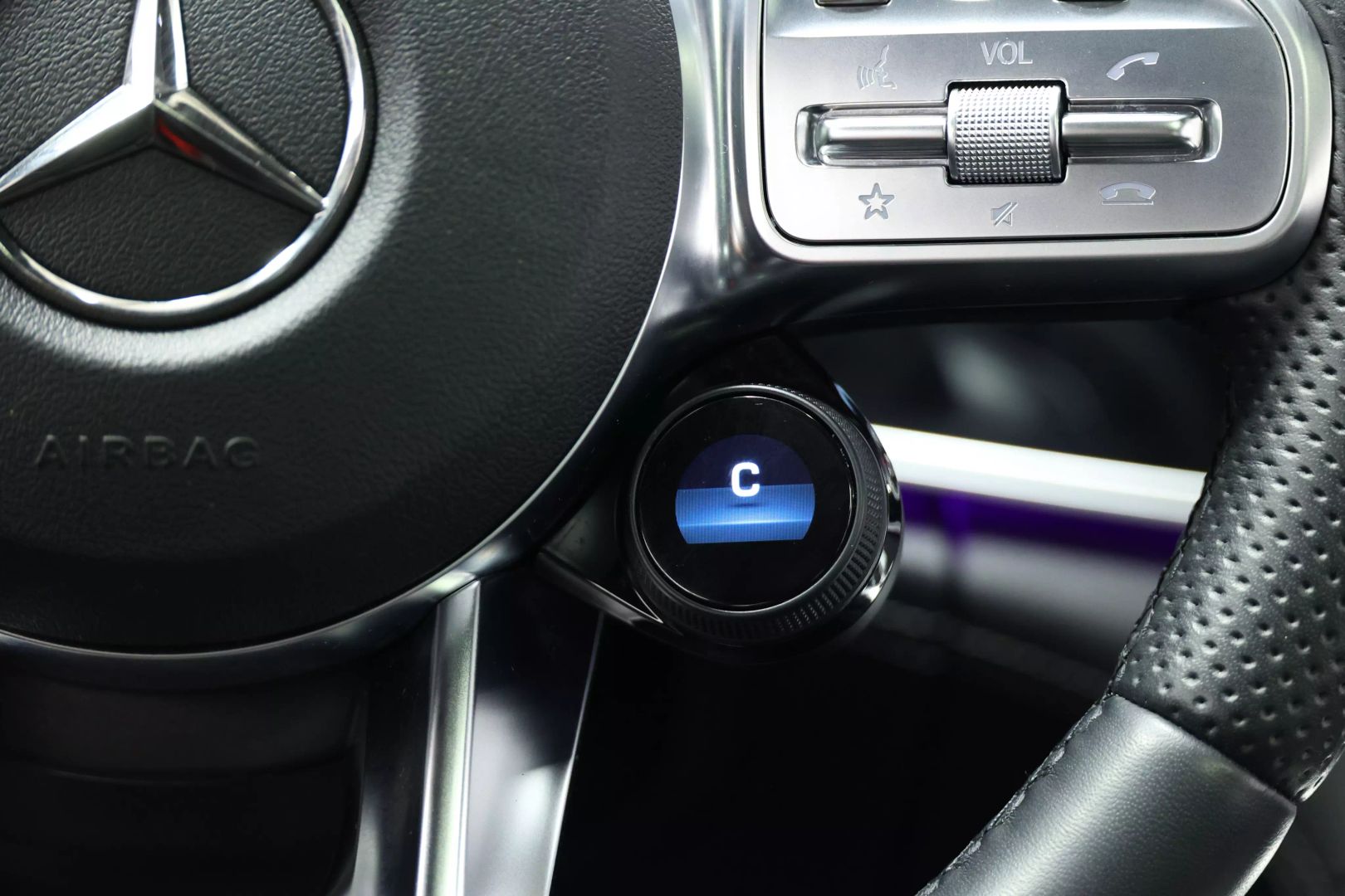 2019 Mercedes-benz Mercedes-amg Gt - Image 32