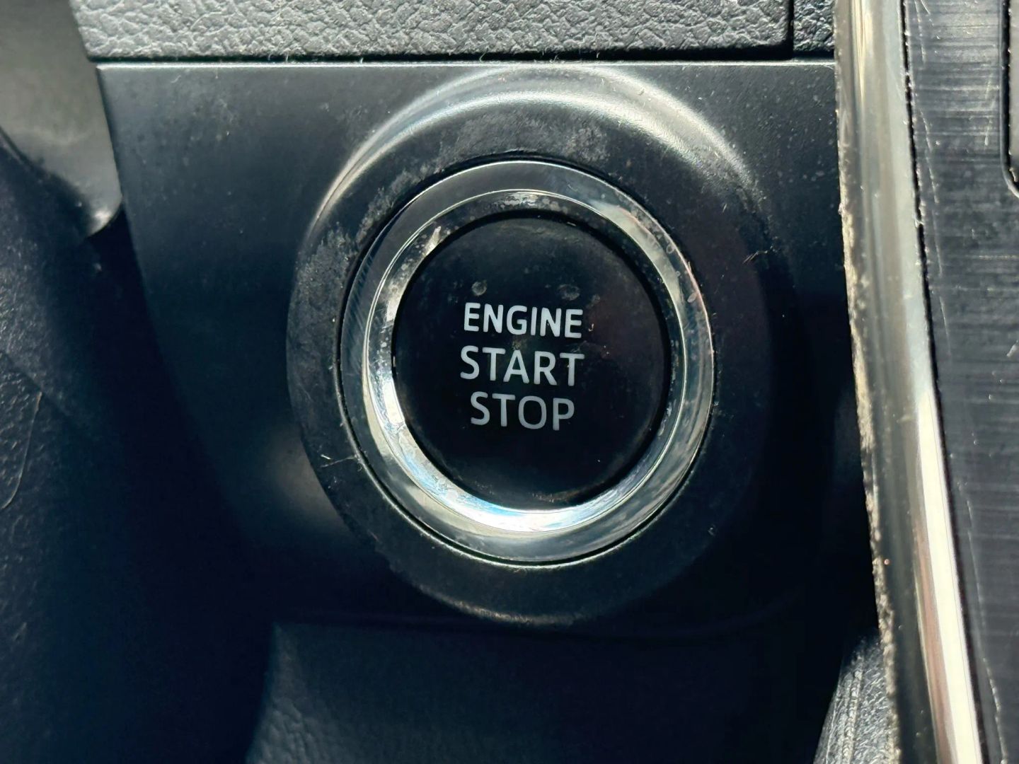 2013 Toyota Camry - Image 37