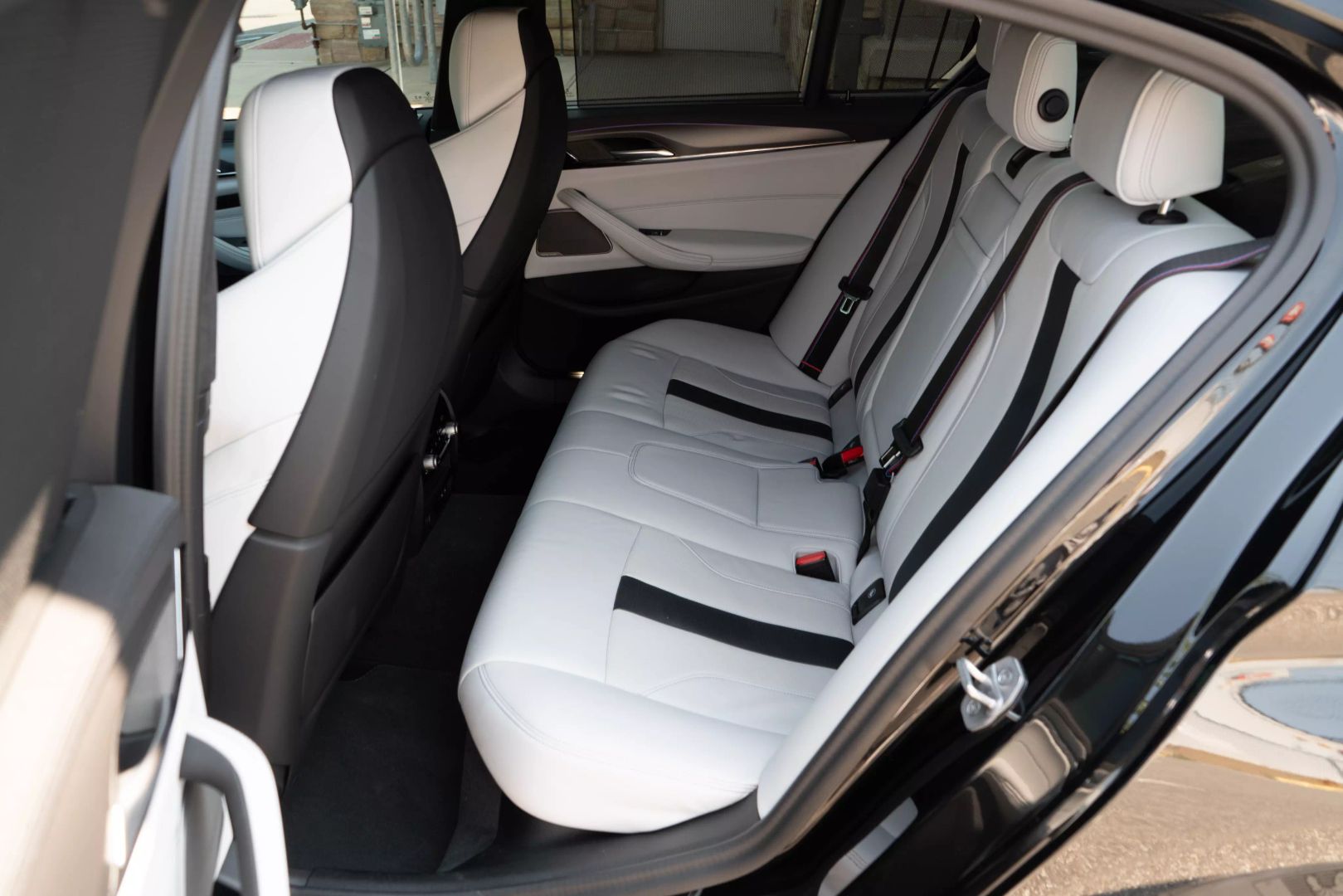 2022 Bmw M5 - Image 59