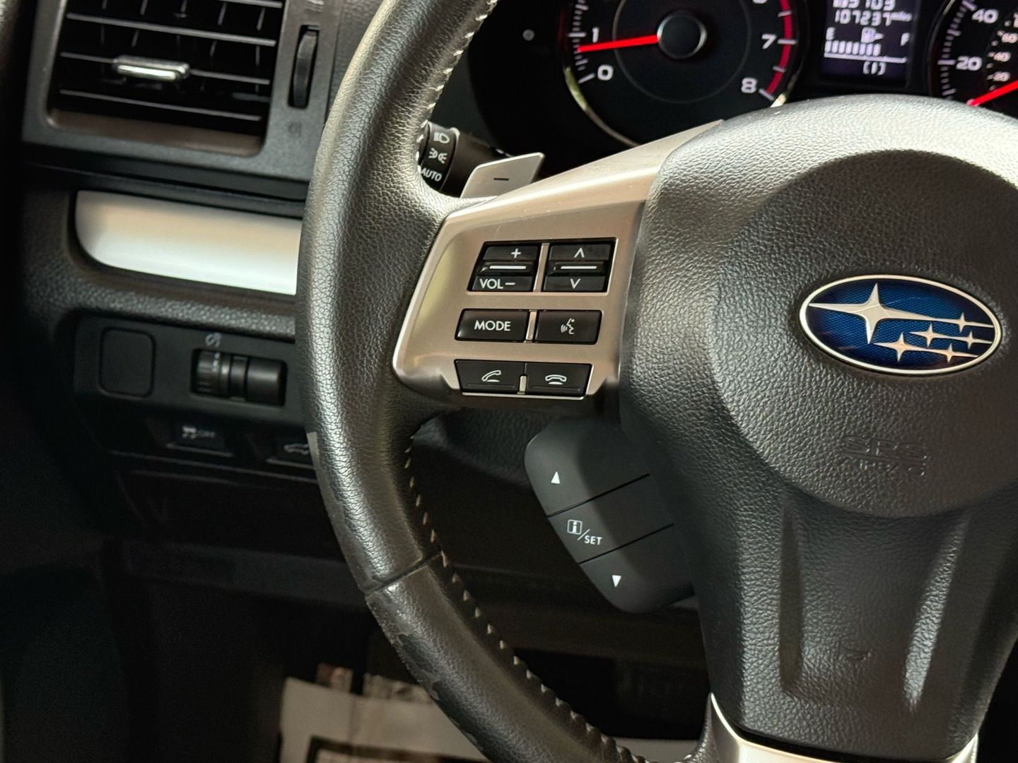 2015 Subaru Forester - Image 34