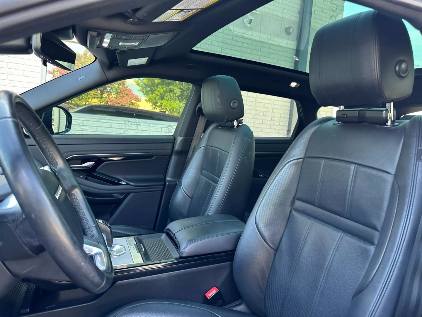 2020 Land Rover Range Rover Evoque - Image 16